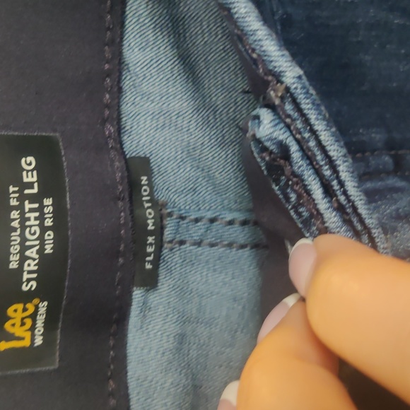 Jeans - Picture 3 of 4